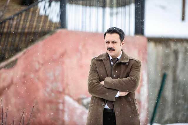 Oyuncu Cansu Fırıncı, Kırgın Çiçekler dizisinde yaşadığı korkunç olayı anlattı: Rolüm yüzünden silahla beni vurmaya geldiler