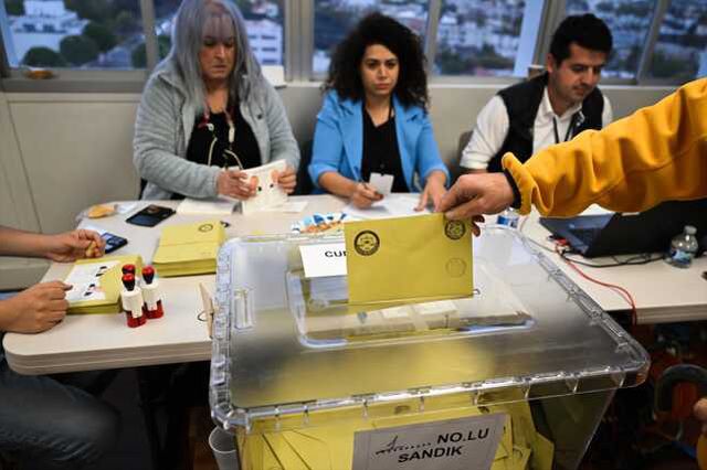 Yurt dışında 2. tur heyecanı! 471 bin 734 seçmen oy kullandı