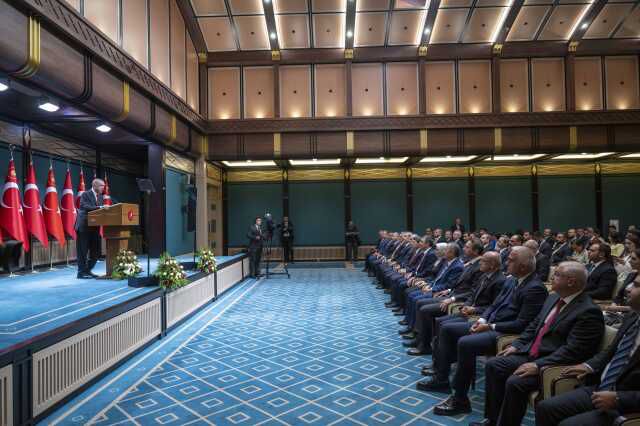 Son Dakika: Cumhurbaşkanı Erdoğan, Kabine toplantısı sonrası yeni dönemde yapılacakları tek tek sıraladı