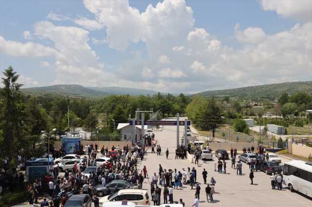 Ankara'daki Patlamada Şehit Olan İşçilerin Kimlikleri Belli Oldu