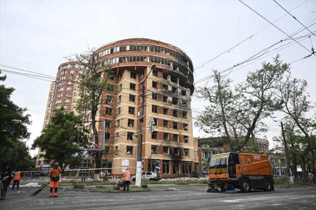 Rusya, Odessa'ya seyir füzeleriyle saldırdı: 3 ölü, 13 yaralı