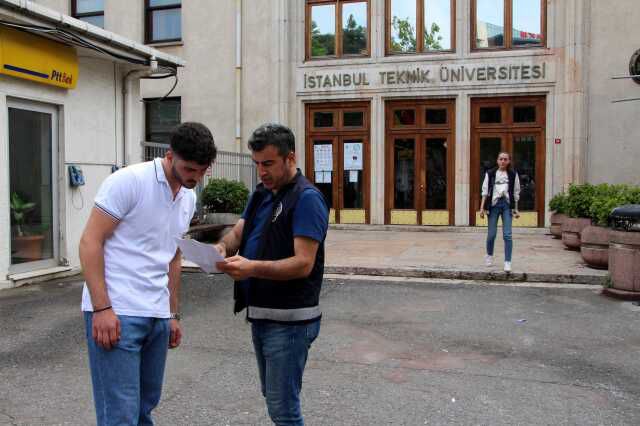 Yine YKS yine aynı görüntü! Biri geç kaldı, biri giriş belgesini arabada unuttu