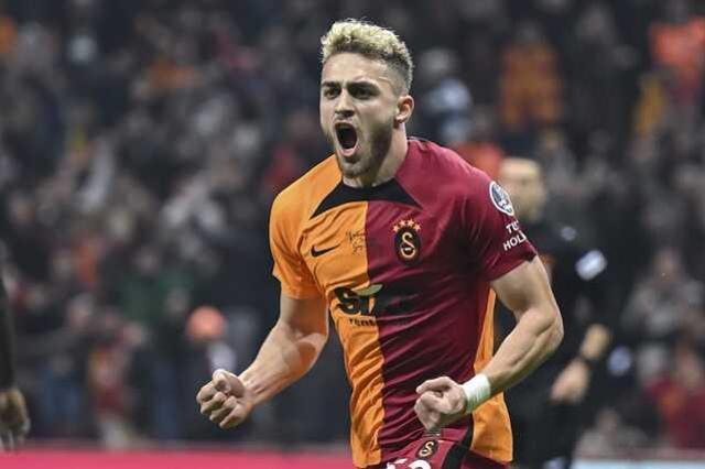 Galatasaray'ın yıldız futbolcusu Barış Alper Yılmaz, trafik kazası geçirdi