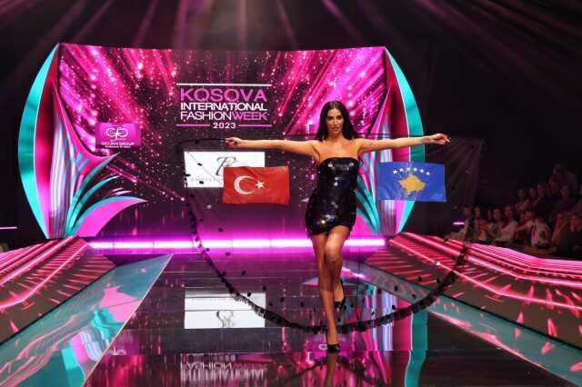 Ünlü modacı Emrullah Köroğlu, Kosova Fashion Week'e damga vurdu