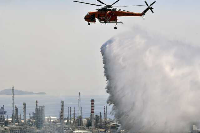 Türkiye, Yunanistan'a yangın söndürme uçakları ve helikopter gönderecek
