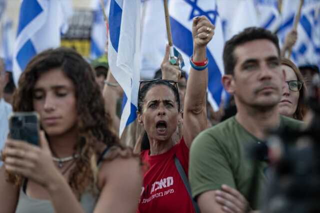 Askerler isyan edince savunma bakanı devreye girdi! Netanyahu'ya 'Oylamayı ertele' çağrısı