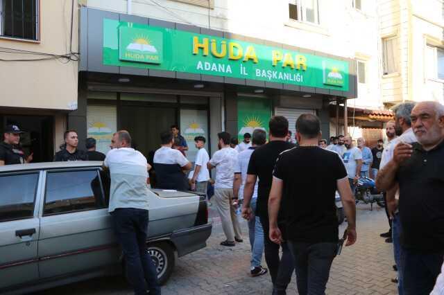 Son Dakika: Adana'da HÜDA PAR İl Başkanlığı'na bıçaklı saldırı! İl sekreteri hayatını kaybetti, il başkanı yaralandı