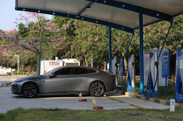 Çin Kalkınma Bankası Akıllı Park Altyapısı İçin Mali Desteğini Güçlendiriyor
