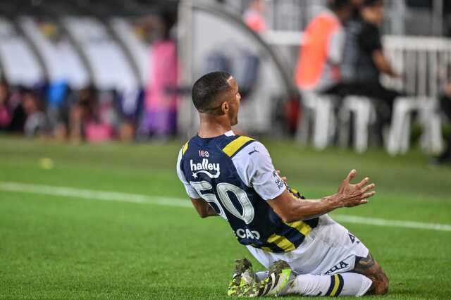 Son Dakika: UEFA Avrupa Konferans Ligi 3. Eleme Turu ilk maçında Fenerbahçe, sahasında Maribor'u 3-1 mağlup etti