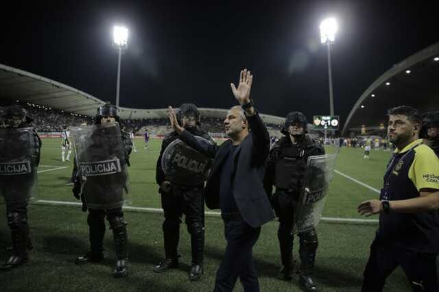Fenerbahçe-Maribor maçında olayların fitili nasıl ateşlendi? Güvenlik kılığına girmişler