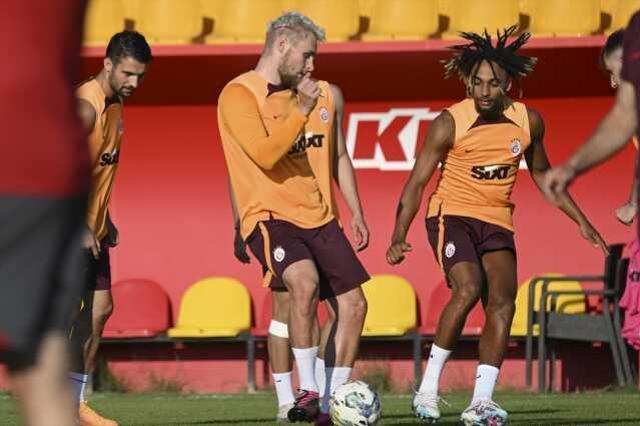 'Gitti, gidecek' derken Galatasaray ile sözleşme uzatıyor! Nelsson ile her konuda anlaşma sağlandı