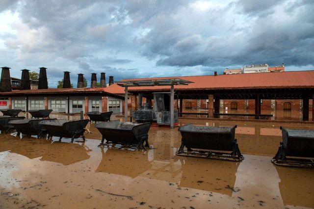 Sel felaketinin yaşandığı Yunanistan'da ordu devreye girdi