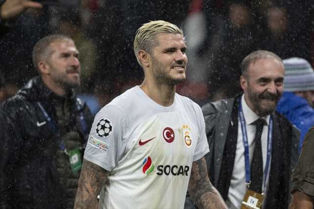 Galatasaray'a Şampiyonlar Ligi'nde zaferi getiren gol sonrası öğrenci yurdunda benzeri görülmemiş kutlama