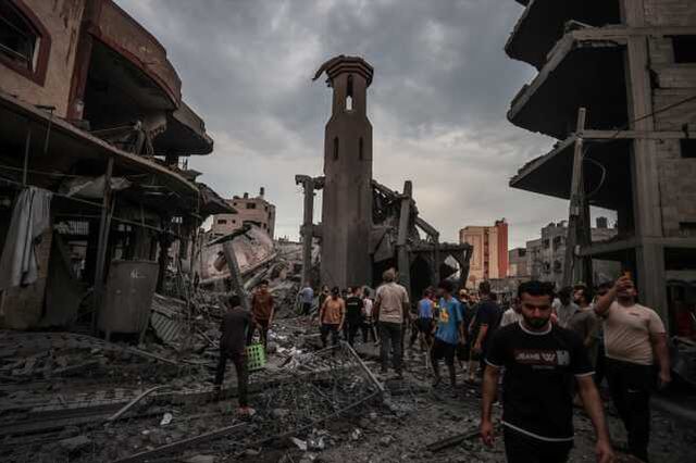 İsrail ordusu: Gazze'ye yönelik hava saldırılarında 1000 tondan fazla patlayıcı kullanıldı
