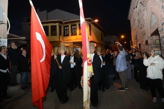 4 Asırlık Bursa Mevlevihanesi, 98 Yıl Sonra İlk Semaya Ev Sahipliği Yaptı