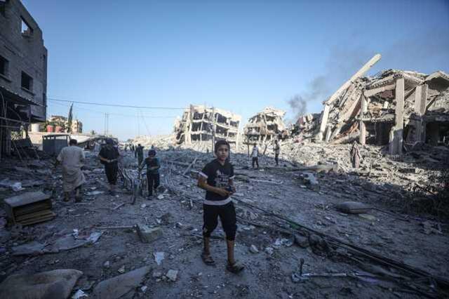 İsrail'in Gazze'ye düzenlediği saldırılarda binlerce bina yıkıldı