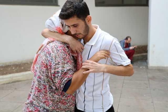 Adana'da eski koca dehşeti! Boşandığı eşinin üzerine kapıyı kilitleyip evi ateşe verdi