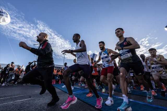 Son Dakika: 45. İstanbul Maratonu'nu erkeklerde Kenyalı atlet Panuel Mkungo kazandı