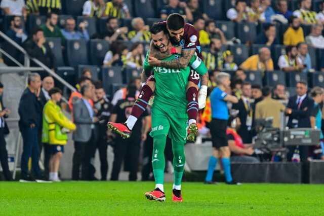 Uğurcan Çakır zafer sarhoşu! Tek cümlesiyle Fenerbahçe taraftarını çılgına çevirdi