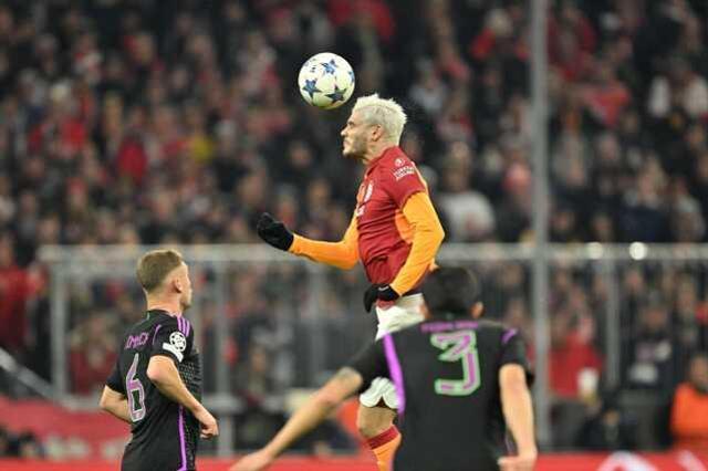 Portekizli, Galatasaray'ı Almanya'da fena doğradı! Okan Buruk canlı yayında pozisyonları tek tek saydı