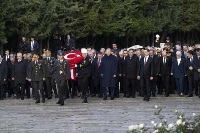 Devlet erkanı Anıtkabir'de! Cumhurbaşkanı Erdoğan özel deftere bu notu düştü