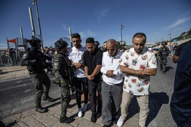 İsrail güçleri, Mescid-i Aksa çevresinde Müslümanlara yine müdahale etti