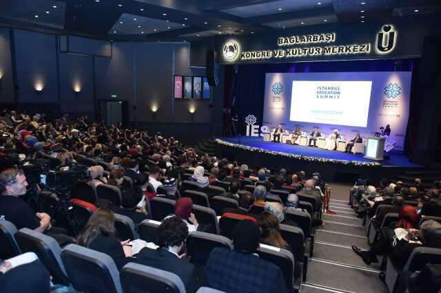 Türkiye Maarif Vakfı, 17-18 Kasım'da 3. İstanbul Eğitim Zirvesi'ni düzenliyor