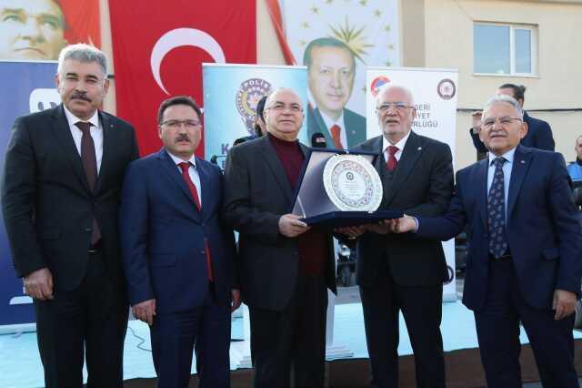 Elitaş'tan Vali Çiçek'e tam destek