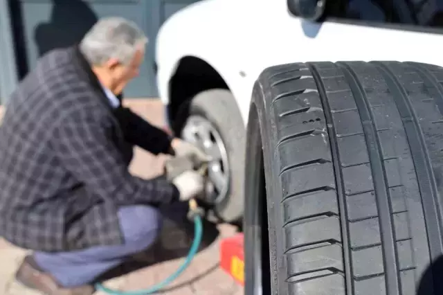 Araç sahipleri için son 2 gün! Kış lastiği takmayana 2.568 lira ceza kesilecek