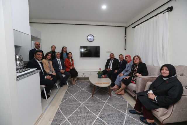Şahinbey Belediyesi'nden 100 deprem konutu