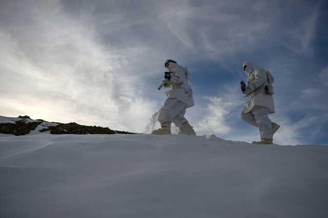Van'da İran sınırına güvenlik duvarının 170 kilometresi tamamlandı