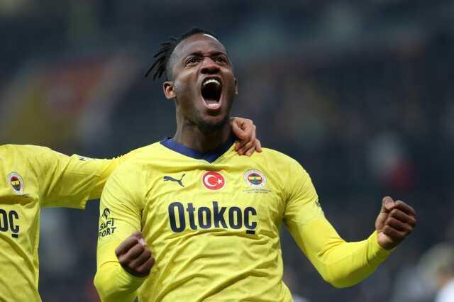 Gol düellosunun galibi Kanarya! Fenerbahçe Kayseripor'u deplasmanda 4-3 yendi