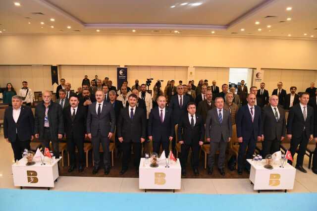 Sinema alanındaki güncel gelişmeler ve sinemanın düşünsel boyutları Cihannüma etkinliğinde konuşuldu