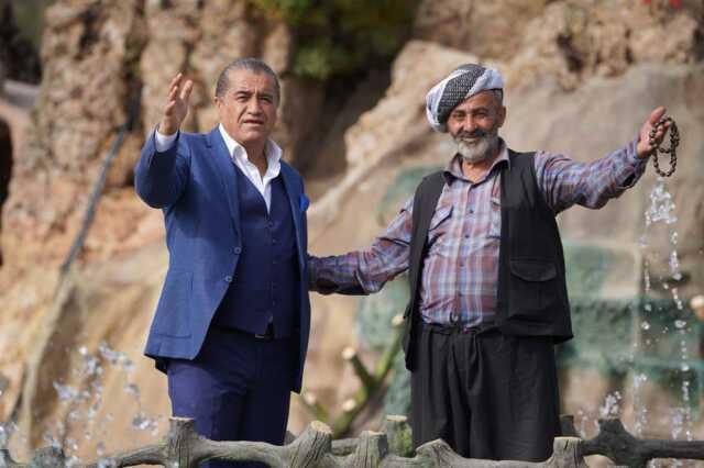 Aydın Aydın Erik Dalı'nı Kürtçe'ye çevirerek fenomen Sofi Ömer ile klip çekti