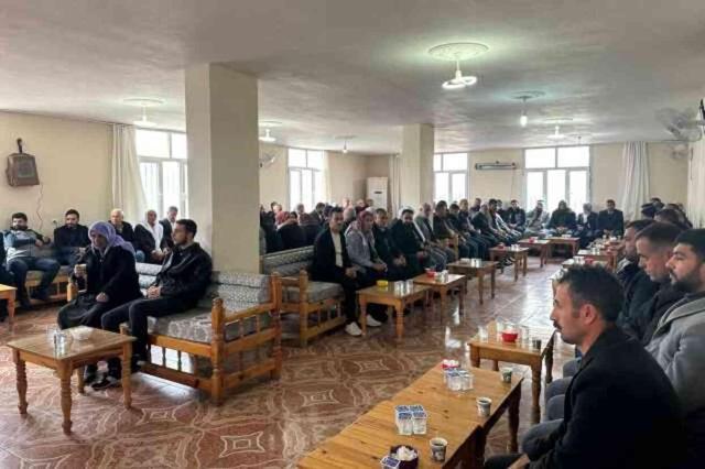 Diyarbakır'da iki aile arasındaki 3 yıllık husumet iş adamının aracılığıyla son buldu