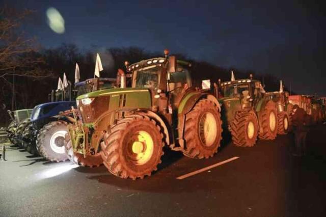 Fransa Başbakanı Tarım Sektöründe Yeni Tedbirler Açıkladı