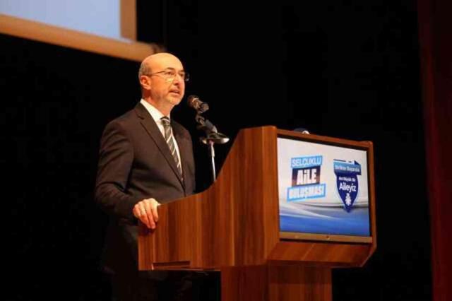 Selçuklu'da Aile Buluşması Başkan Pekyatırmacı: 'Tüm Başarılara Personelimizle Birlikte İmza Attık.'