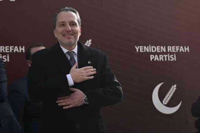 Yeniden Refah'tan İstanbul hamlesi! AK Partili Metin Külünk'e adaylık teklif ettiler