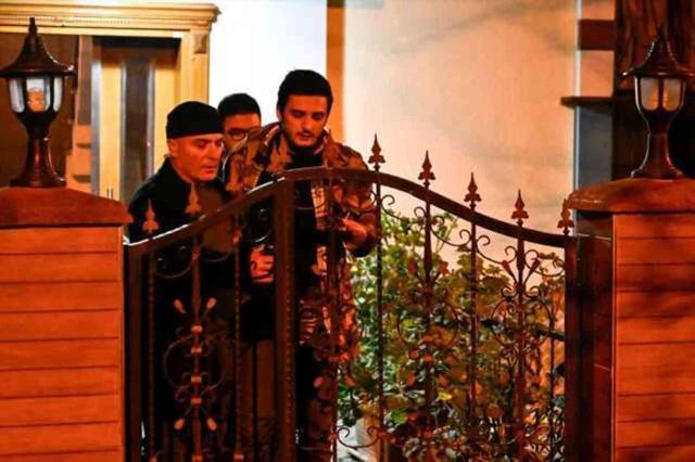 Annesi ve kardeşini rehin alan şahıs mahalleyi ayağa kaldırdı: İbrahim Kalın ve Ali Yerlikaya gelecek