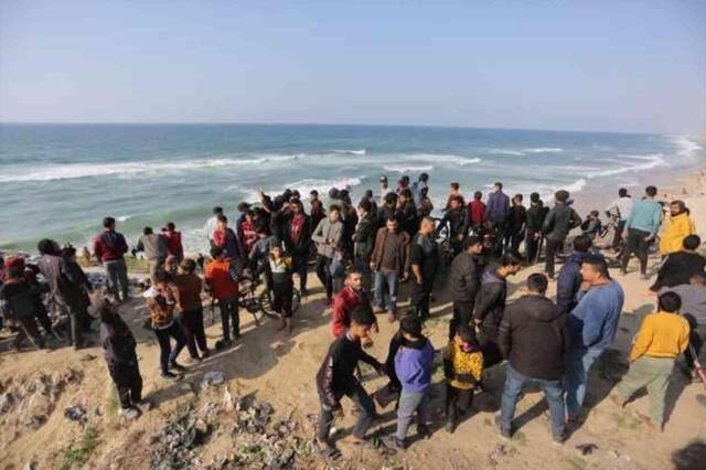 ABD Başkanı Biden: Gazze'ye havadan insani yardım atmaya başlayacağız