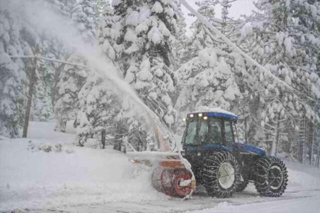 ABD'nin California eyaletini kar fırtınası vurdu