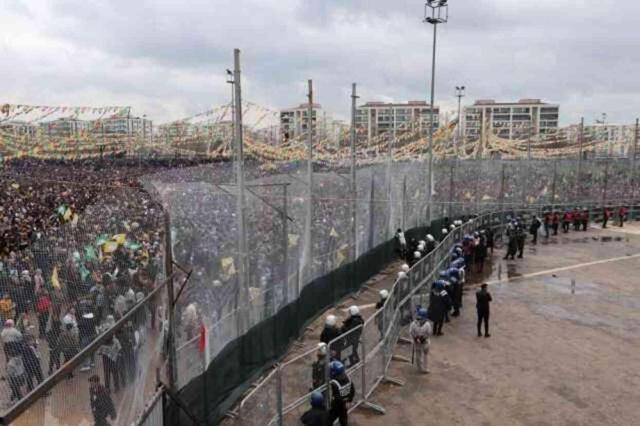 Diyarbakır'daki Nevruz kutlamalarında 7 gözaltı