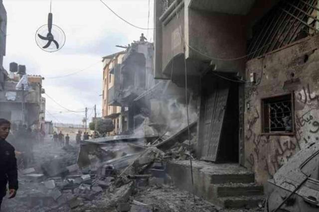 BM Güvenlik Konseyi'nde Gazze'de derhal ateşkes öngören tasarı kabul edildi