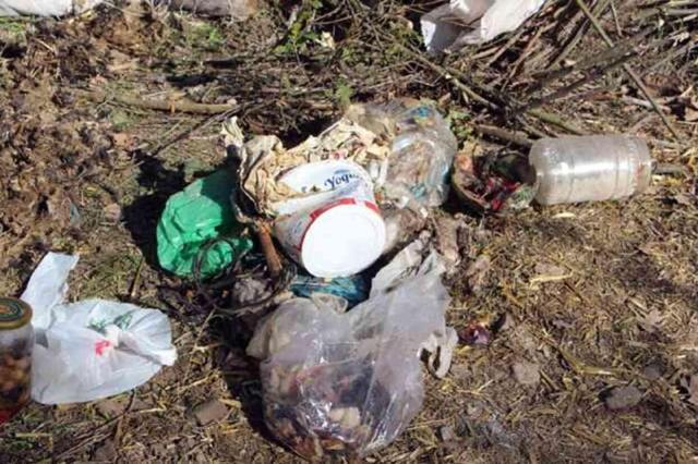 10 gündür kayıp olan adamın cesedi, koyun derileri ve çöplerle kapatılmış şekilde bulundu