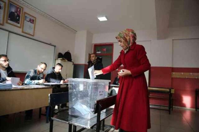 81 ilde seçim heyecanı! İşte sandıklardan ilk görüntüler