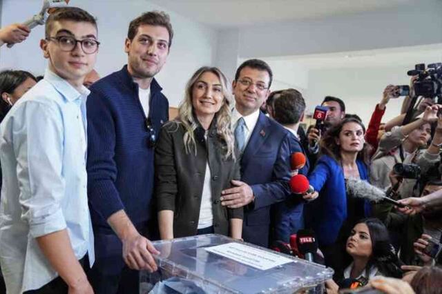 Ekrem İmamoğlu'nun Oy Kullanma Süreci ve Açıklamaları