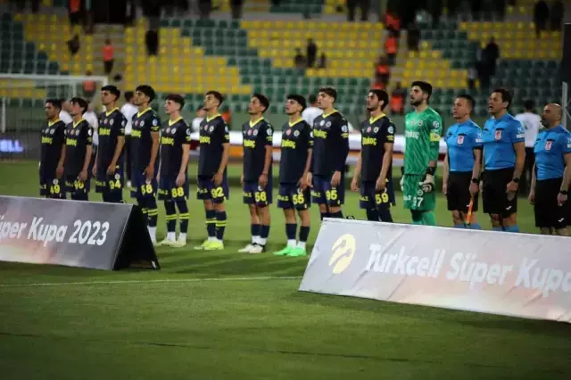Fenerbahçe'den Süper Kupa maçı sonrası açıklama: Dik durmaya devam edeceğiz