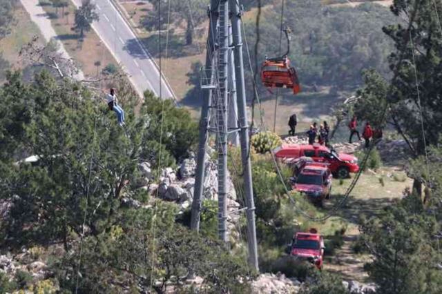Antalya'daki facia nasıl meydana geldi? Anadolu Teleferik şirketinden 'yıldırım' iddiası