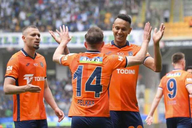 BAŞAKŞEHİR- RİZESPOR MAÇI Maç kaç kaç bitti? Maçı kim kazandı? Maç özeti!