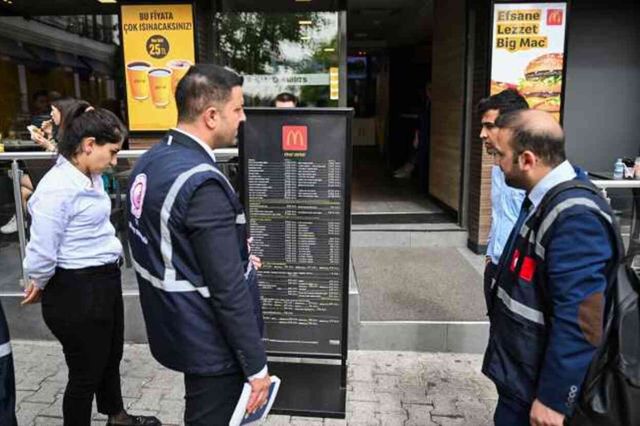Cumhurbaşkanı Erdoğan'ın mesajı sonrası bakanlık harekete geçti! 5 ilde kafe ve restoranlara denetim